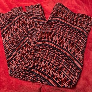 Super cute maxi skirt!